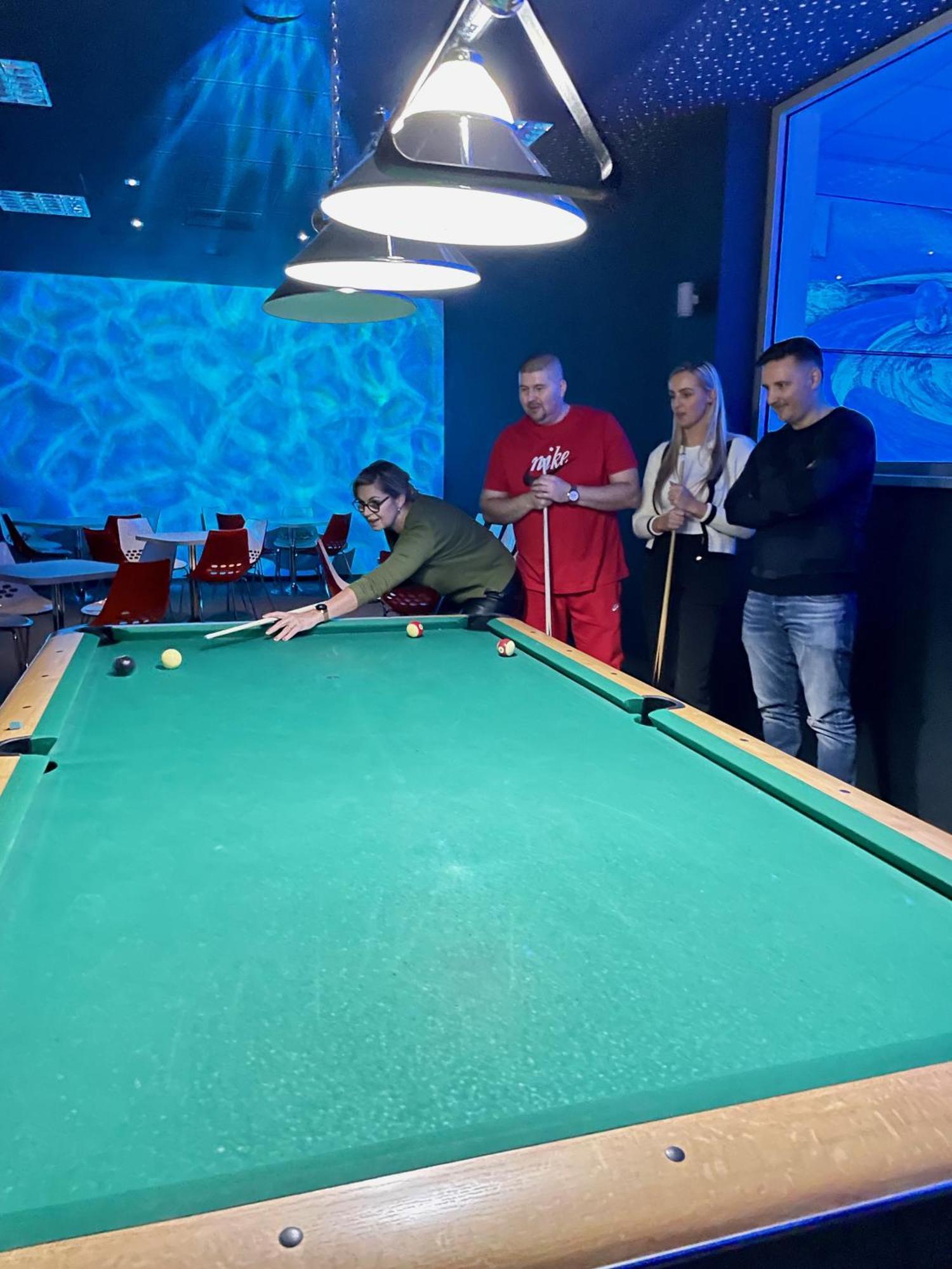 Hotel Ponteo - Activity Park Братислава Екстериор снимка