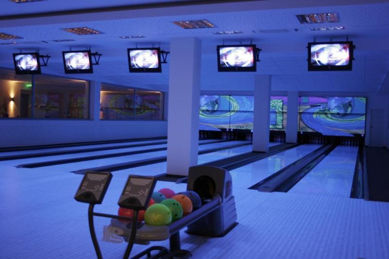 Hotel Ponteo - Activity Park Братислава Екстериор снимка